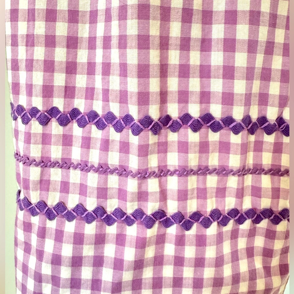 Vintage Gingham Apron Ric Rac & Hand Stitching - Picture 2 of 7